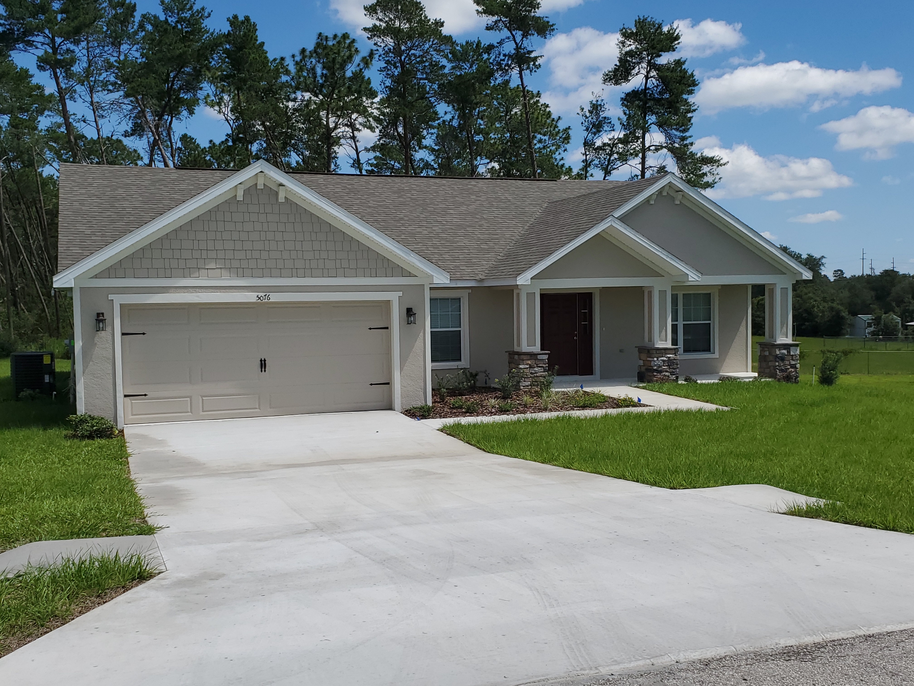 5076 Southwest 104th Loop